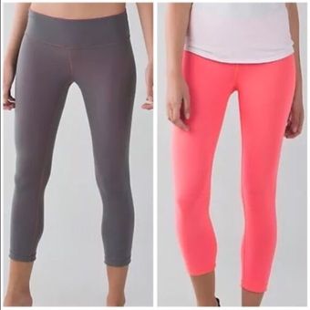 Lululemon Reversible Cropped Leggings Size 6 - $32 (67% Off Retail) - From  Ryan