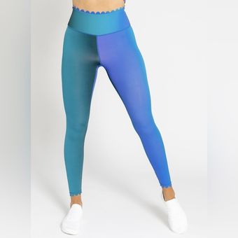 Scallop Legging