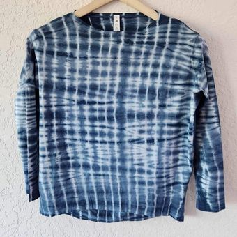 Lululemon Back in Action Long Sleeve Size 0 - $36 - From Miriam