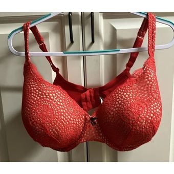 Cacique 42F bra red underwire padded back closure Size undefined - $21 -  From Kirby