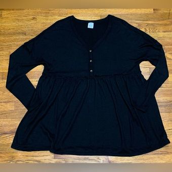 Time & Tru Maternity Top Black Size M - $5 - From Nayely