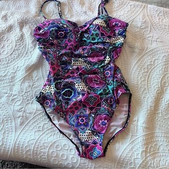 Spanx Assets by Sara Blakely  Madison Powersuit One Piece Swim Size M -  $29 - From Samantha