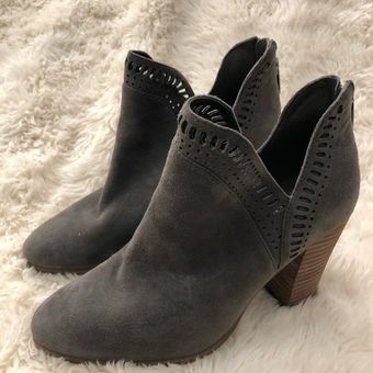 Vince camuto store booties fileana