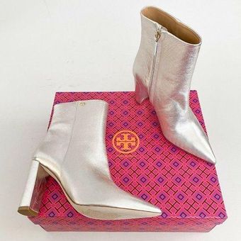 Tory burch store penelope boot