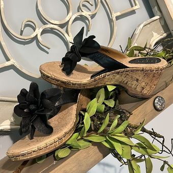 BOC Born Concepts Womens Sandals Shoes Size 10 Black Leather Flip Flop