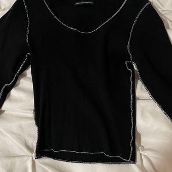 Brandy Melville Long Sleeve Black - $17 (39% Off Retail) - From Charleigh