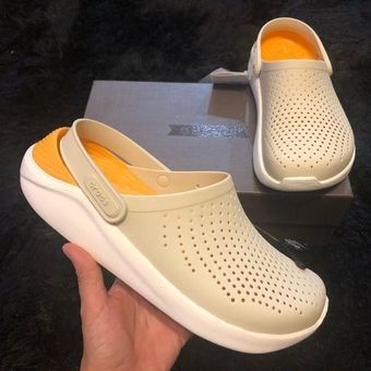 Crocs on sale literide orange