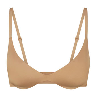 SKIMS Wireless Form Super Push Up Bra Size undefined - $60 New With Tags -  From Kori