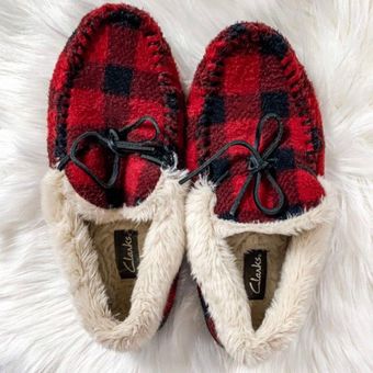 Buffalo plaid sale slippers by clarks