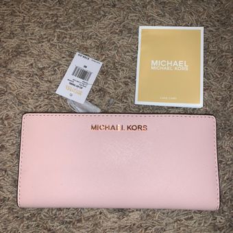 Michael Kors Jet Set Travel Lg 3/4 Zip Wallet NWT  Michael kors fashion,  Michael kors jet set, Michael kors bag