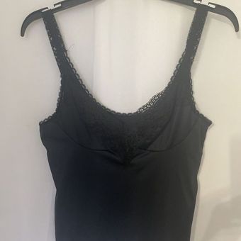 Vassarette Women's Black Scallop Lace Camisole Size 36 - $6