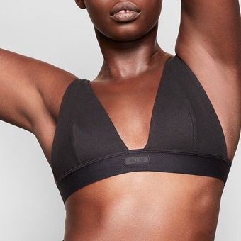 SKIMS Cotton Plunge Bralette in Soot Black - $38 New With Tags