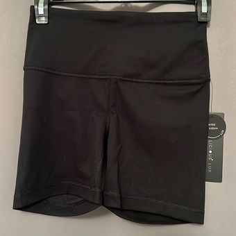 NWT Yogalicious Lux Shorts Black Size Small