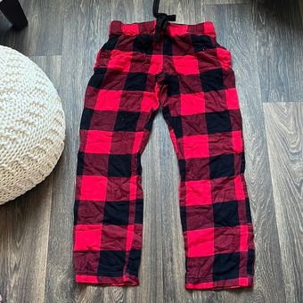 Old Navy Plaid Pajama Pants - $14 - From Mooshkini