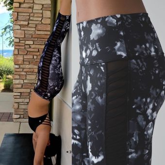 Lululemon Sunshine Salutation Crop (Full-On Luxtreme) - Dusk Dye