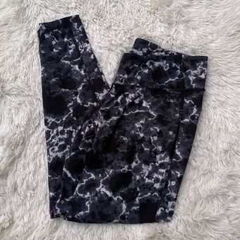 Old Navy Leggings tie dye size Large Black - $8 - From Tory