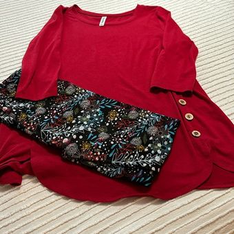 Zenana Outfitters Premium Red Tunic with black floral leggings/ Women's  Large - $10 - From Rodine