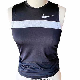 slijtage Isolator zwaarlijvigheid Nike Black & White Sleeveless Dri-Fit Activewear Top ~ Women's Size MEDIUM  - $16 - From Susan