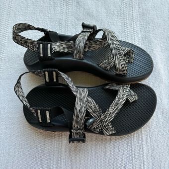 Chacos WOMEN S Z 2 CLASSIC SANDAL chaco size 6 50