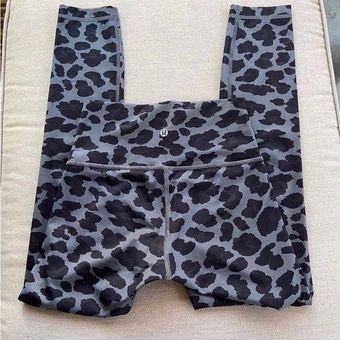 Lululemon leggings cheetah print size 4 - $70 - From Elizabeth