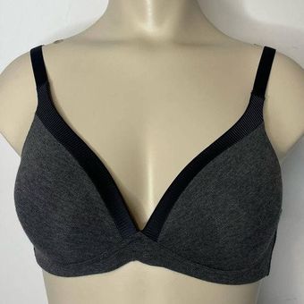 NEW Warner's Bra 34B Black Gray V-Neck Wireless Lined Padded Feminine  Intimates Size undefined - $19 - From Twisted