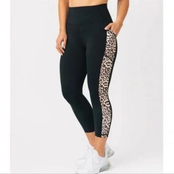 Zyia Black Leopard Print High Waisted Brilliant Cropped Leggings 8