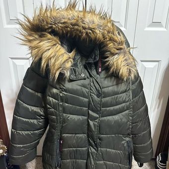 Canada WeatherGear Womens 2X Full ZIP Parka with Faux Fur