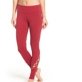 Alo Yoga red cranberry full length leggings sz XS - $28 - From Tuan