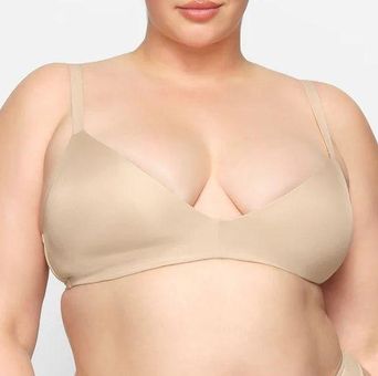 SKIMS NWT Nude Sand 46DD Wireless Form T-Shirt Demi Bra Kim K Wireless  Comfort Size undefined - $25 New With Tags - From Cassandra