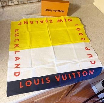 Louis Vuitton, Other, This Is A Authentic Louis Vuitton Scarf