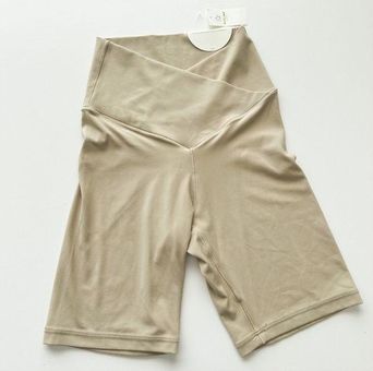 Aerie NWT Small Short OFFLINE By Real Me High Waisted