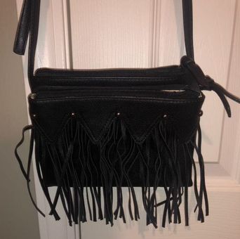 Steve Madden Teenie Circle Crossbody in Black