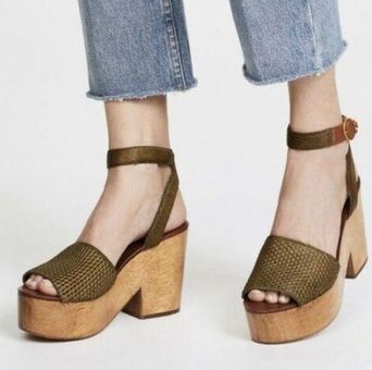 Tory burch clearance camilla