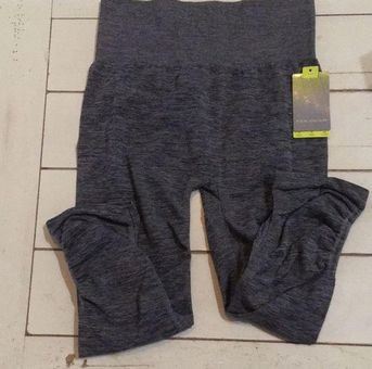 Tek Gear Capri L/XL Cosmic Grey Fitted Mid rise Gray Size L - $15 New With  Tags - From Patti