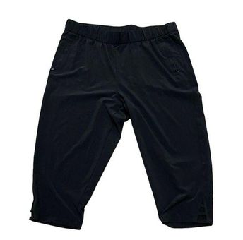 Women's Pull-on Active Capri Pants