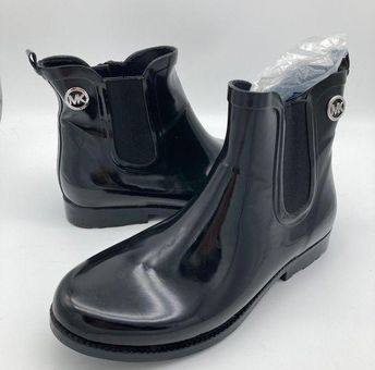 Michael kors rain store boots size 8