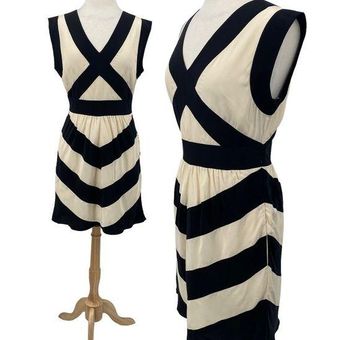 BCBGMAXAZRIA Striped Dress Silk Fit Flare V Neck Mini Black