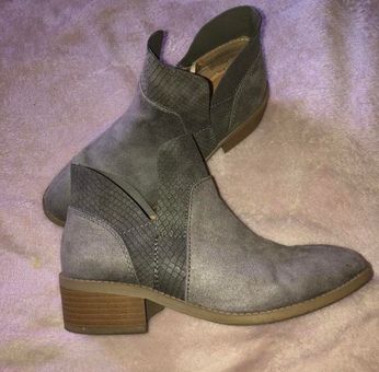 payless gray boots