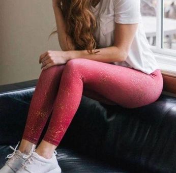 ZYIA Light N tight red text leggings