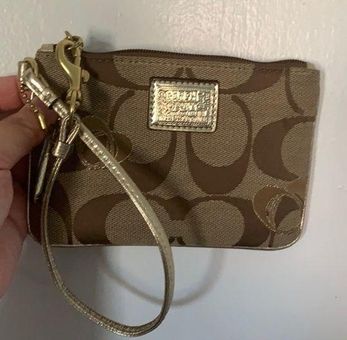 Coach Women's Small Wristlet