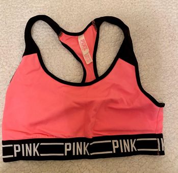 PINK - Victoria's Secret Pink Sports Bra Size XS - $26 (42% Off Retail) -  From ☺︎ ︎𝙽𝚒𝚌𝚘𝚕𝚎'𝚜