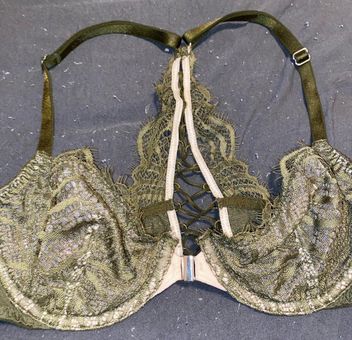 Victoria's Secret Hunting Bras for Women