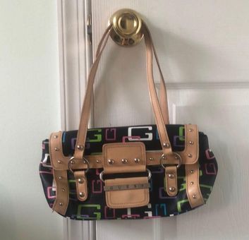 GUESS purse Aveta SLG Medium Zip Around Wallet Stone | Buy bags, purses &  accessories online | modeherz