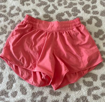 Lululemon Hotty Hot 4 shorts