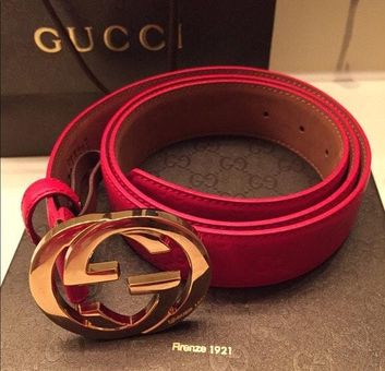 Red Gucci belt Gold buckle