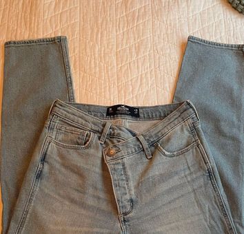 Hollister Ultra High-Rise Mom Jeans Blue Size 26 - $22 - From scout