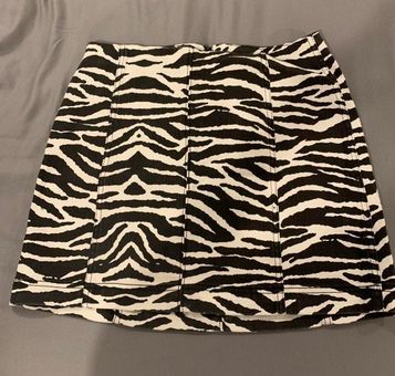 patterned slip skirt