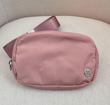 Lululemon Everywhere Belt Bag, 1L (Pink Taupe)