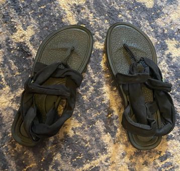 Sanuk Buckle Yoga Mat Sandals Black Size 10 - $14 - From Elizabeth