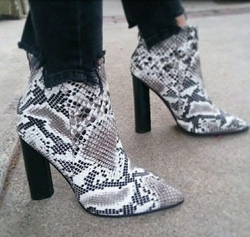 qupid snakeskin booties